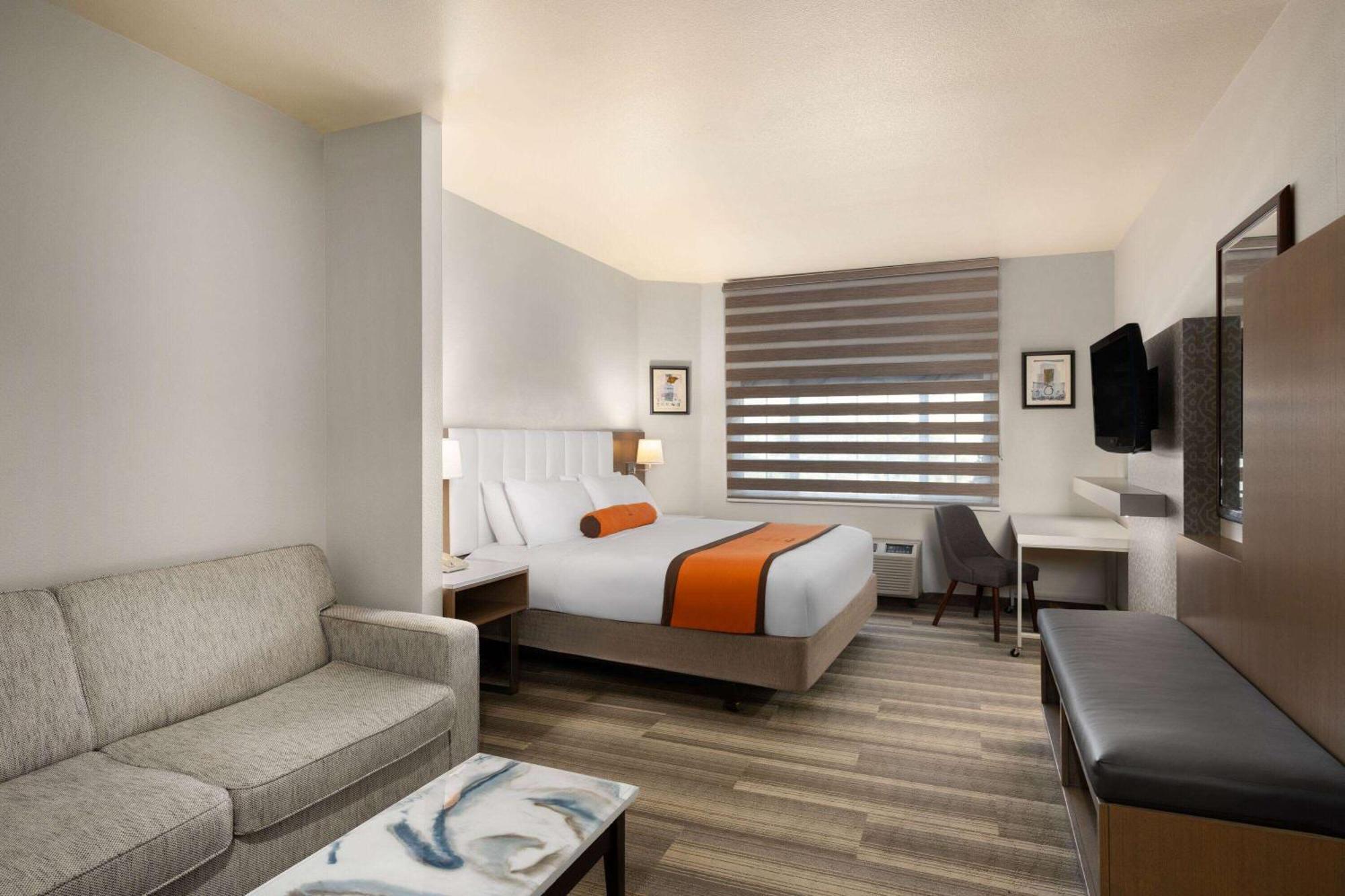 Hotel Marguerite South Anaheim - Garden Grove, Trademark Collection By Wyndham Eksteriør billede