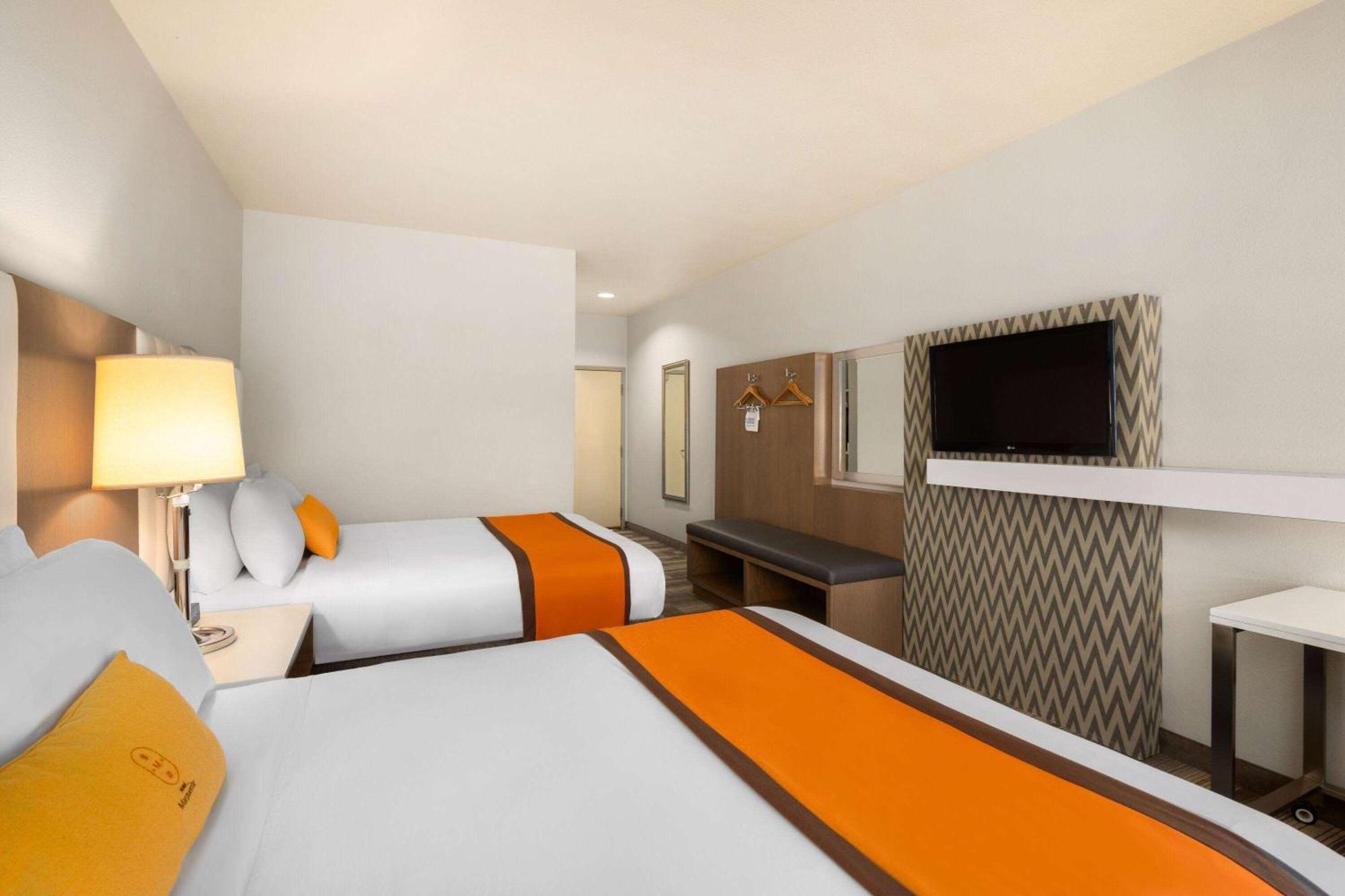 Hotel Marguerite South Anaheim - Garden Grove, Trademark Collection By Wyndham Eksteriør billede