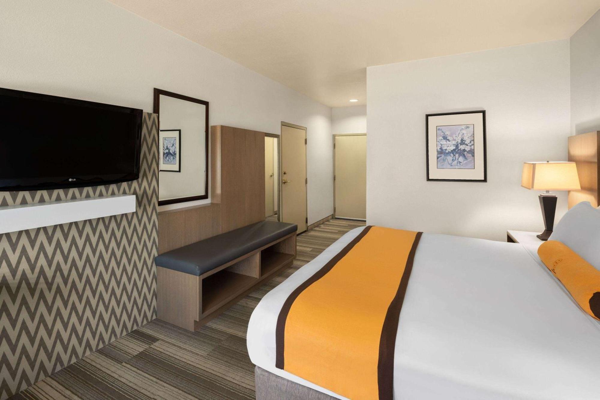 Hotel Marguerite South Anaheim - Garden Grove, Trademark Collection By Wyndham Eksteriør billede