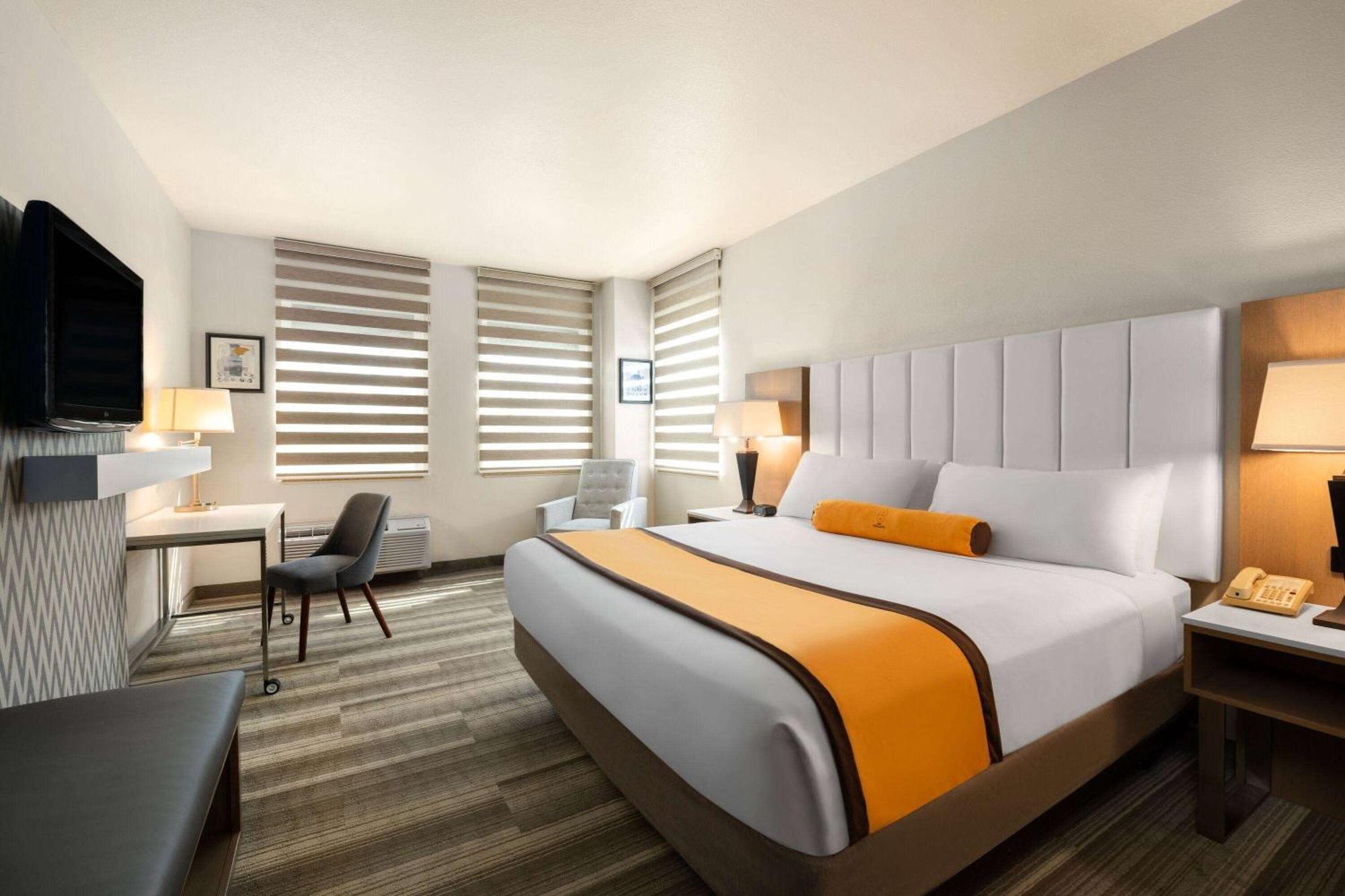 Hotel Marguerite South Anaheim - Garden Grove, Trademark Collection By Wyndham Eksteriør billede