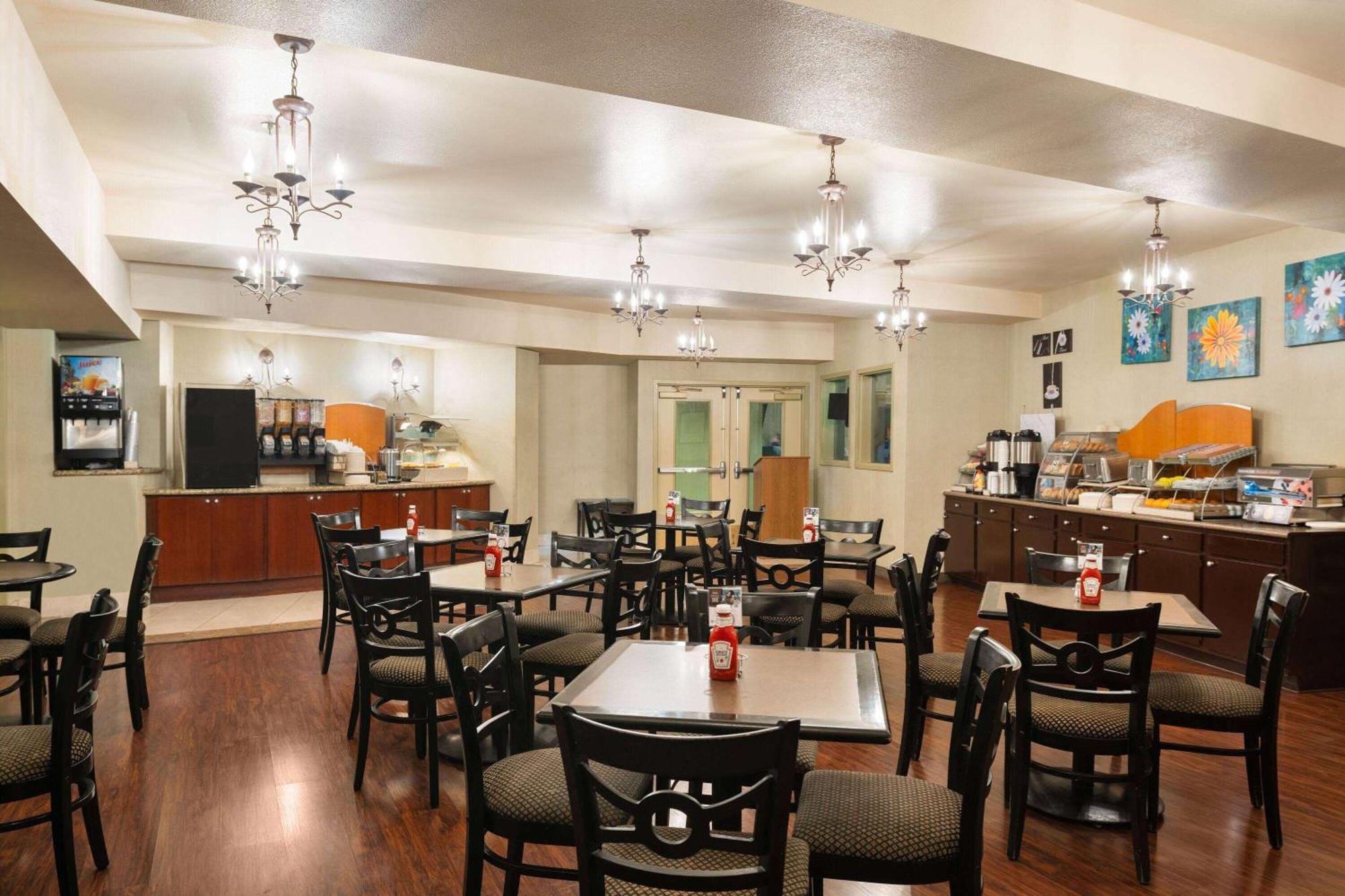 Hotel Marguerite South Anaheim - Garden Grove, Trademark Collection By Wyndham Eksteriør billede