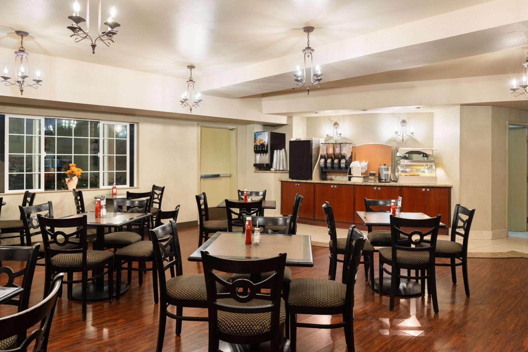 Hotel Marguerite South Anaheim - Garden Grove, Trademark Collection By Wyndham Eksteriør billede